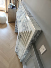 Load image into Gallery viewer, La Gigi 72 Fireplace